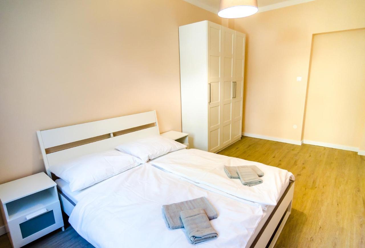 Churchill Apartments Praga Zewnętrze zdjęcie